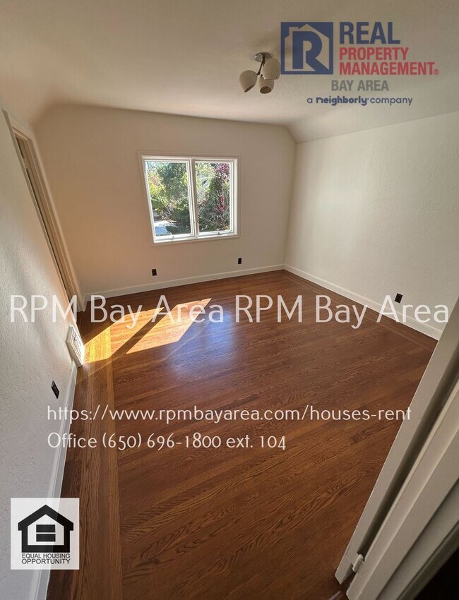 Building Photo - Luxury Family Oasis with Pool in San Mateo...