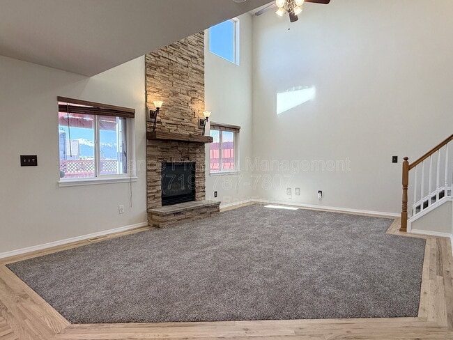 Building Photo - 6510 Oakwood Blvd