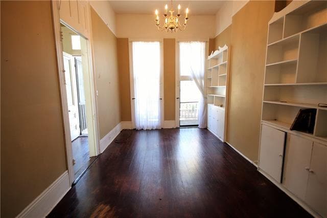 Building Photo - 532 Esplanade Ave