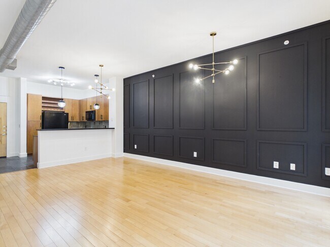 Building Photo - 1901 Post Oak Blvd
