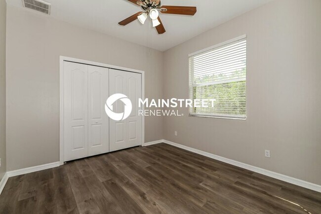 Building Photo - 3 Bedroom Pet-Friendly Home in Lehigh Acres, FL with Main Street Renewal