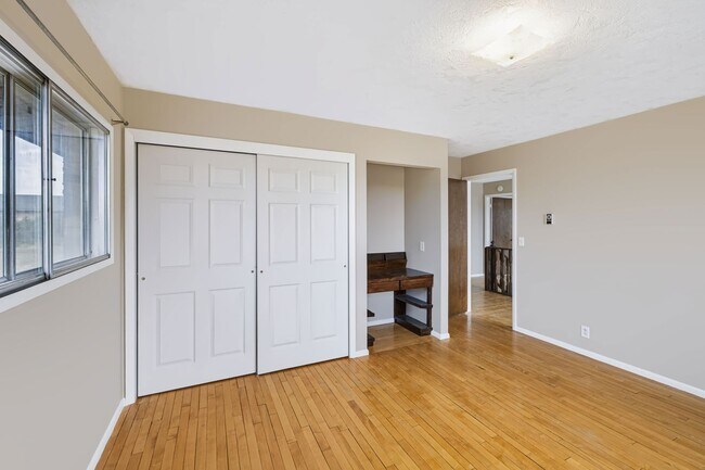 Building Photo - 4980 W 4000 N