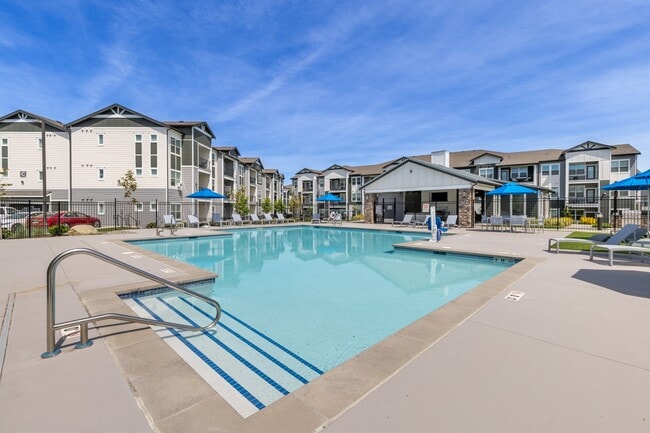 Building Photo - Solace at Rainier Ridge