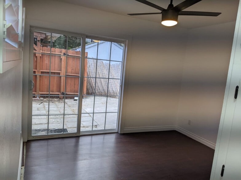 Building Photo - 3816 Laurel Canyon Blvd