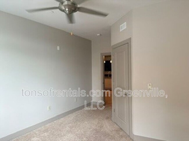 Building Photo - 98 E McBee Ave.