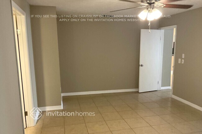 Building Photo - 4512 Grainary Ave