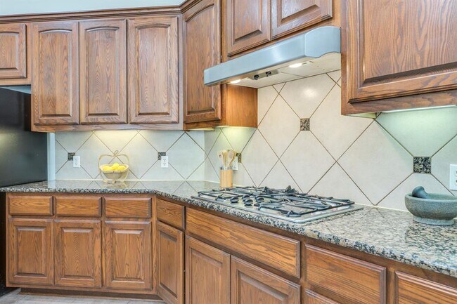 Building Photo - 13229 Country Trails Ln