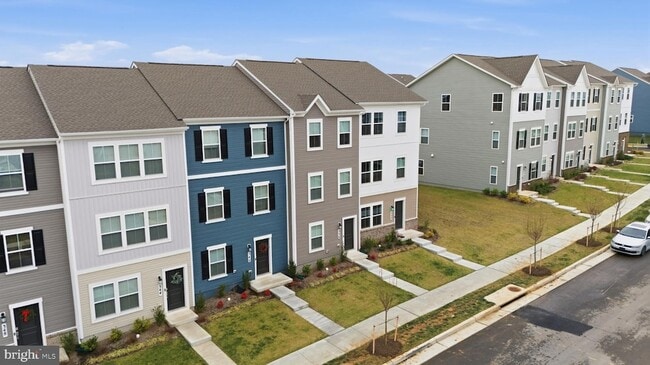 Building Photo - 336 Mineral Springs Rd