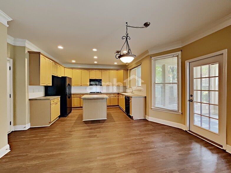 Building Photo - 1238 Wood Iris Ln