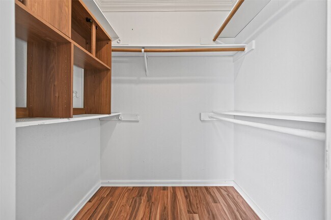 Building Photo - 14515 Wunderlich Dr