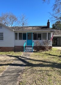 Building Photo - IRY Prop