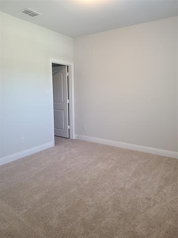 Building Photo - 6820 Meadow Crest Dr