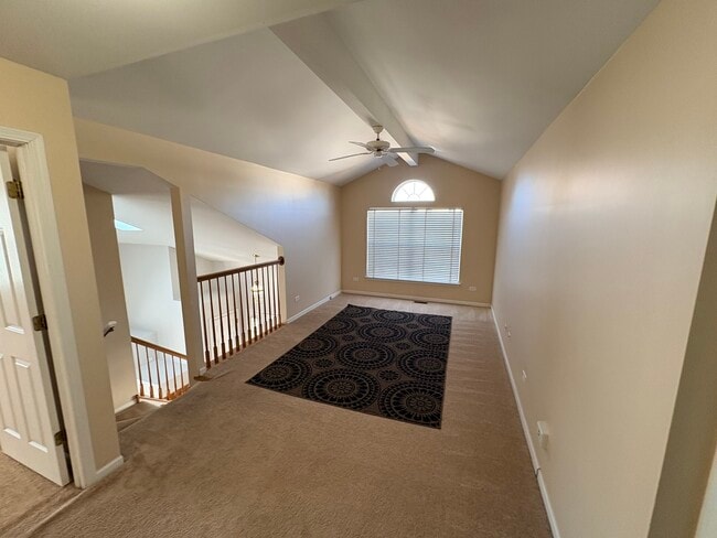 Building Photo - 647 Beaver Ct