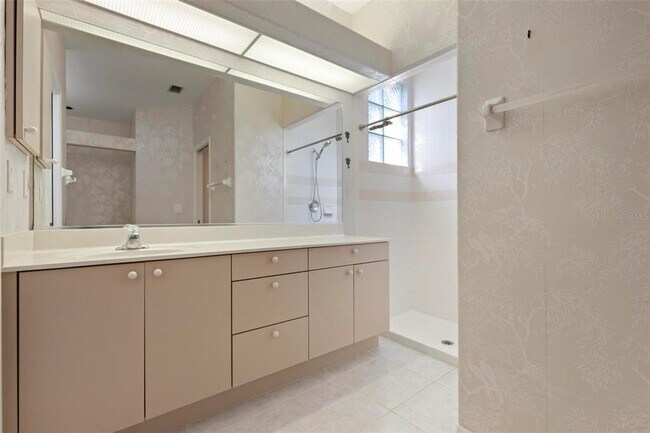 Building Photo - 3773 Amapola Ln