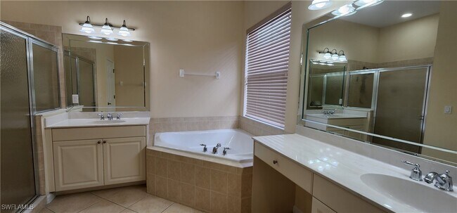 Building Photo - 7856 Founders Cir