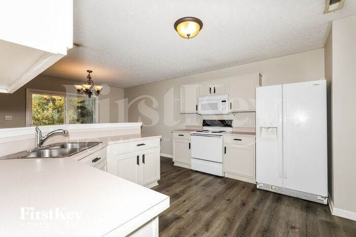Building Photo - 17046 Kirklin Dr