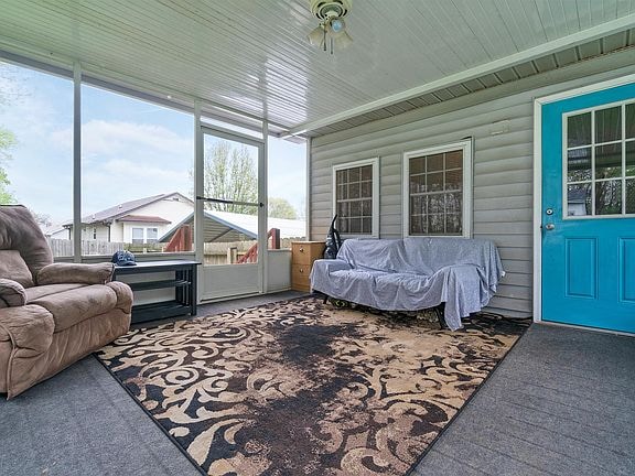 Building Photo - 793 Summer Hill Ln