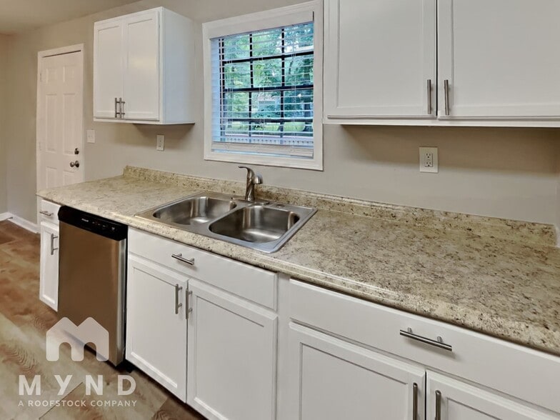 Building Photo - 3421 Rocky Pine Ct