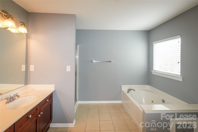 Building Photo - 15120 Callow Forest Dr