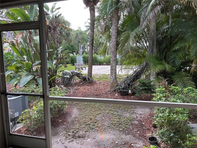 Building Photo - 11030 Tarpon Bay Ct