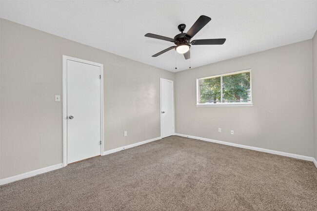 Building Photo - 108 Belvedere Dr