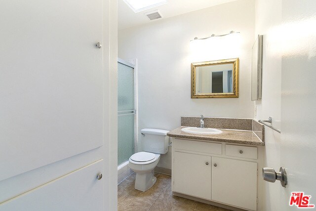 Building Photo - 2803 Arizona Ave