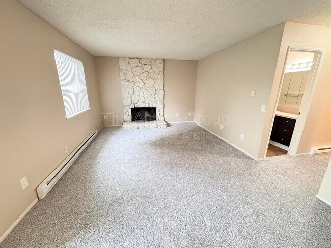 Building Photo - 17890 SW Alexander St