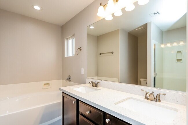 Building Photo - 8261 Oliver Twist Ln