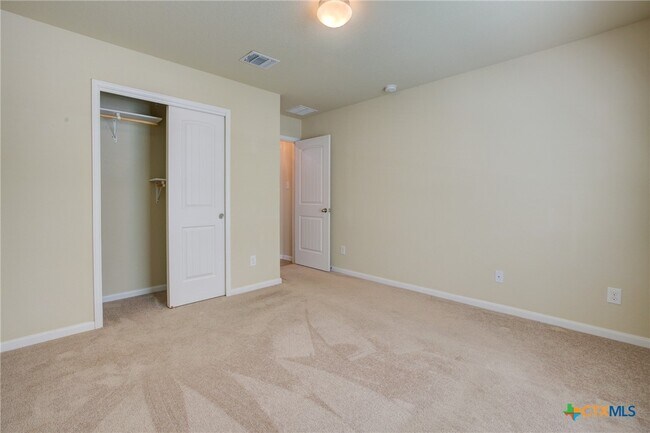 Building Photo - 775 Spectrum Dr