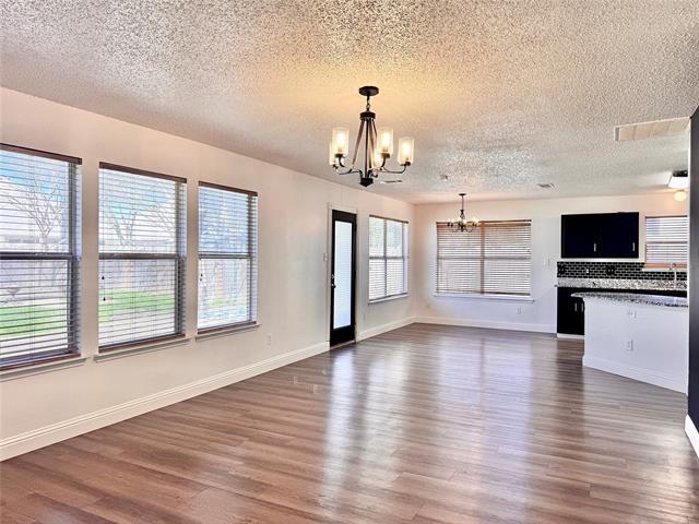 Building Photo - 201 Yosemite Dr