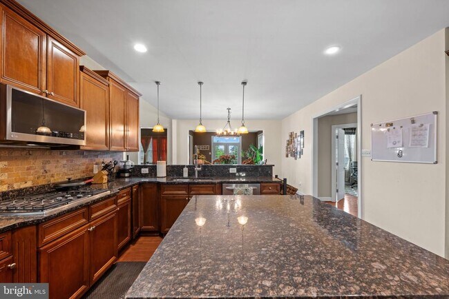 Building Photo - 5066 Winesap Way