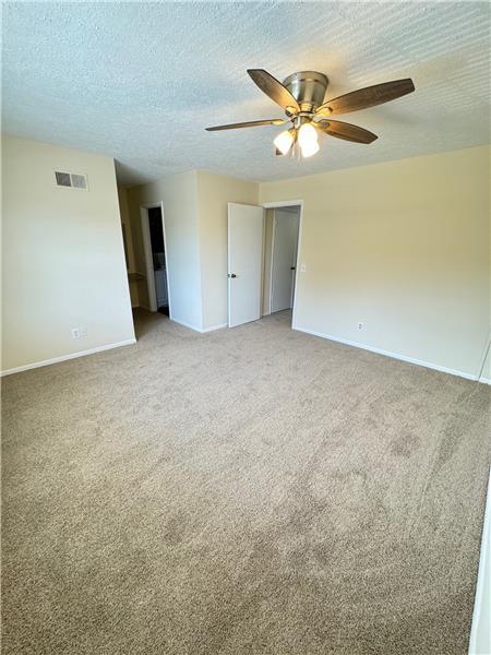 Building Photo - 79 Knollwood Cir