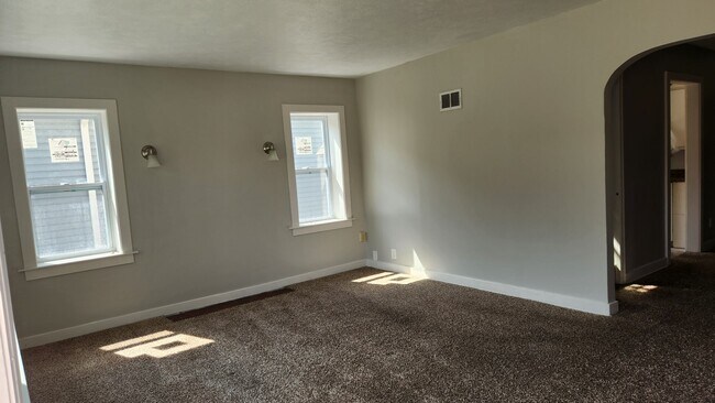 Building Photo - 1412 Houston St