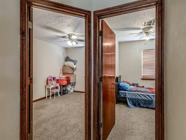 Building Photo - 813 Lapwing Rd