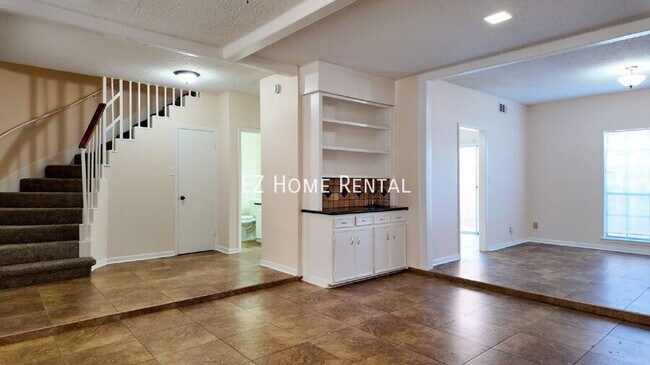 Building Photo - 4708 Cashel Cir