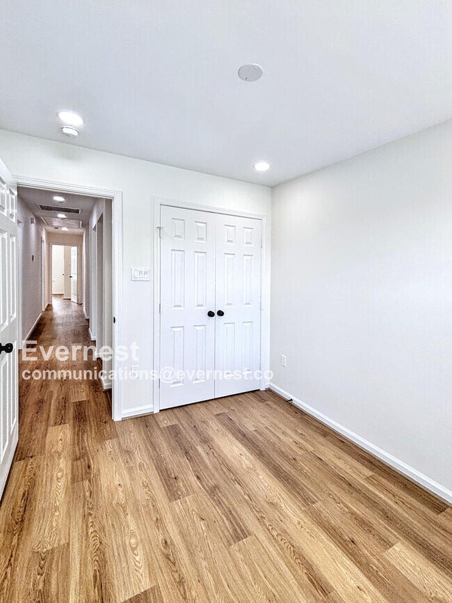 Building Photo - 9913 Porto Rico Rd