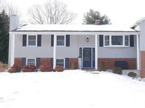 Building Photo - Beautiful 4-Bedroom Home with Finished Basement & Large Yard- Sykesville, MD