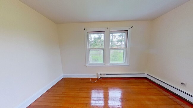 Building Photo - Single Family Home
