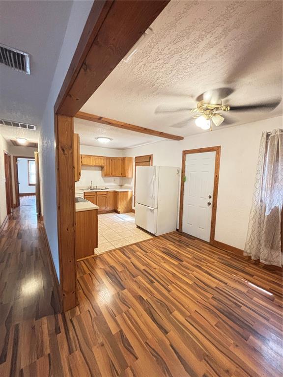 Building Photo - 4830 16th Ave N