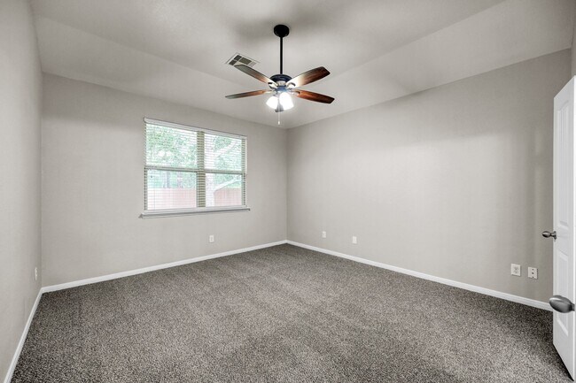 Building Photo - 9575 E Woodmark