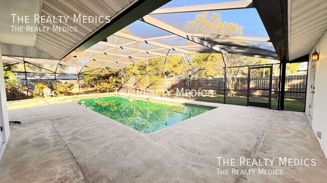 Building Photo - 1009 Alfred Dr