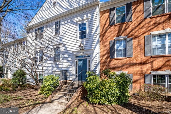 Building Photo - 7758 New Providence Dr
