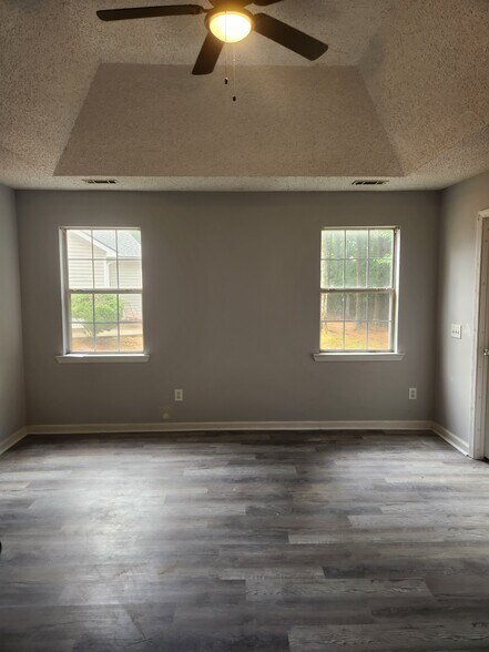 Master bedroom one - 922 Sweetwater Way