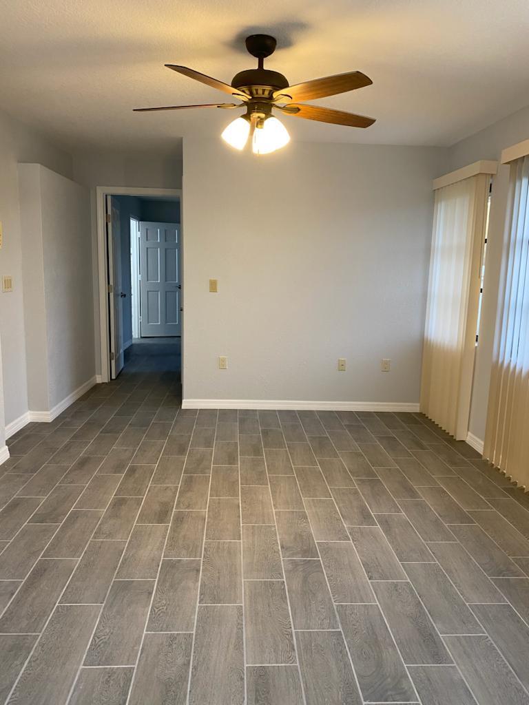 Building Photo - 12120 De Leon Dr