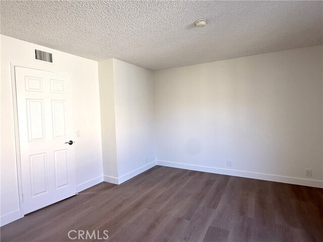 Building Photo - 58 Carriage Way