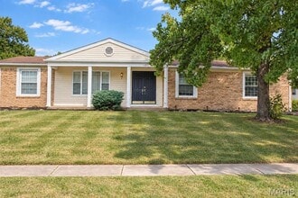 Building Photo - 14331 Rainy Lake Dr