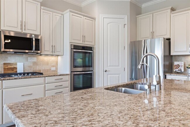 Building Photo - 5421 Coral Bean Cove
