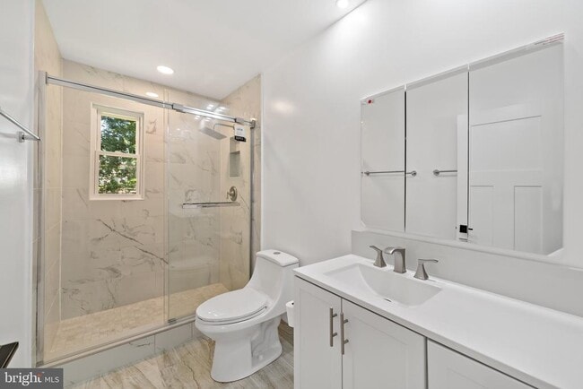 Building Photo - 508 Burgess St