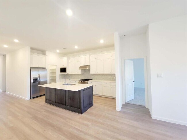 Building Photo - 30326 Centipede Grv Ln