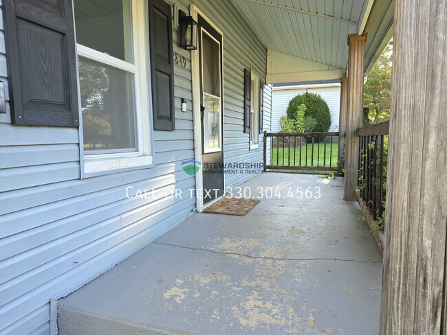 Building Photo - 2849 Trenton Rd